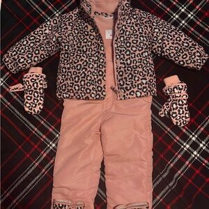 The Children's Place Pink Leopard Print Winter Set